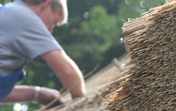 professional Thorncliffe thatchers